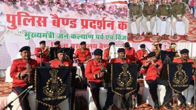 Photo of The Jabalpur Police Band performed patriotic songs on the occasion of Vijay Diwas.