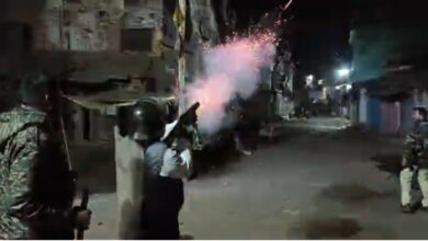 Photo of सिहोरा में दो समुदायों में जमकर पथराव, पुलिस ने छोड़े आंसूगैस, स्थिति तनावपूर्ण पर नियंत्रण में