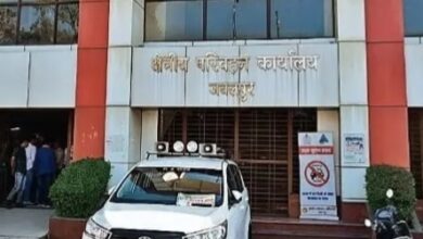 Photo of “मुख्यमंत्री जी, आखिर कब होगी फ्लाइंग प्रभारी और भ्रष्टाचार को पोसने वाले अधिकारियों पर कार्रवाई ?”