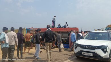 Photo of तेज रफ्तार बस ने ट्रैक्टर-ट्रॉली को मारी टक्कर, कई घायल